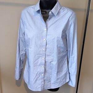 Banana Republic Sky Blue Casual Button-Down Shirt